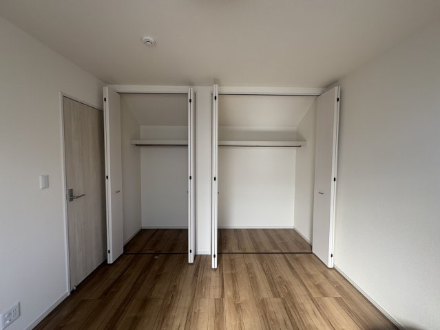 小野市黒川町　築浅中古住宅の収納