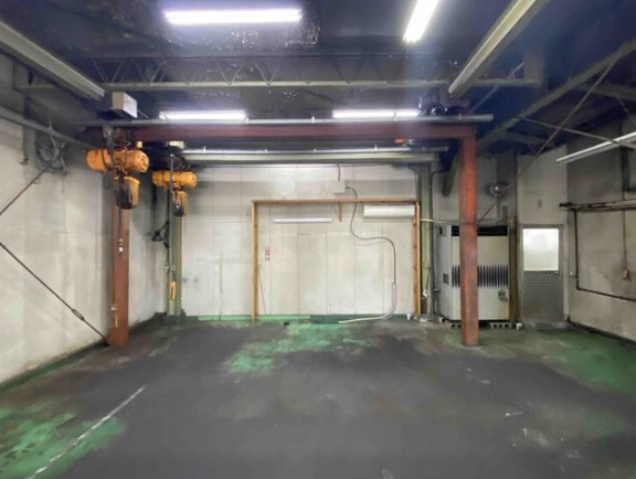 葛飾区東四つ木４丁目の倉庫