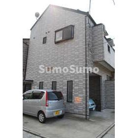 エミリーコート博多の外観