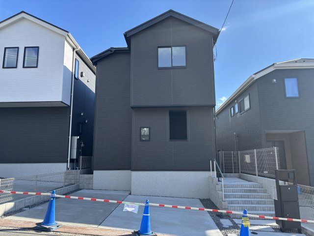 廿日市前空4丁目第1期の駐車場|駐車スペースを確保した住まい。日常のお出かけや来客時にも安心です。