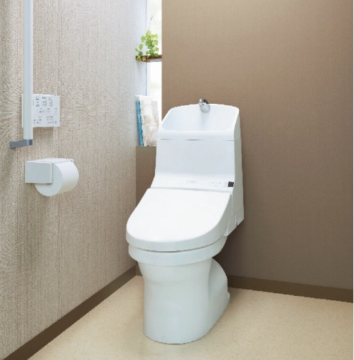 ガーデンコート宝積寺　全3区画のその他|○高機能トイレ○
家族みんなが使いやすい深ひろボウル、お掃除ラクラクプレミスト。汚れが隠れる場所がない「スゴフチ」少ない水でもしっかり洗浄「トルネード洗浄」便座とノズルに防汚効果の高い樹脂素材を採用。