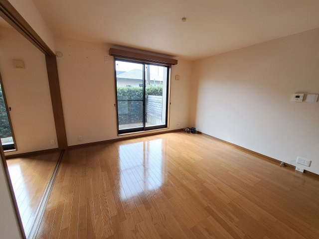 トリニティーコートの居間・リビング