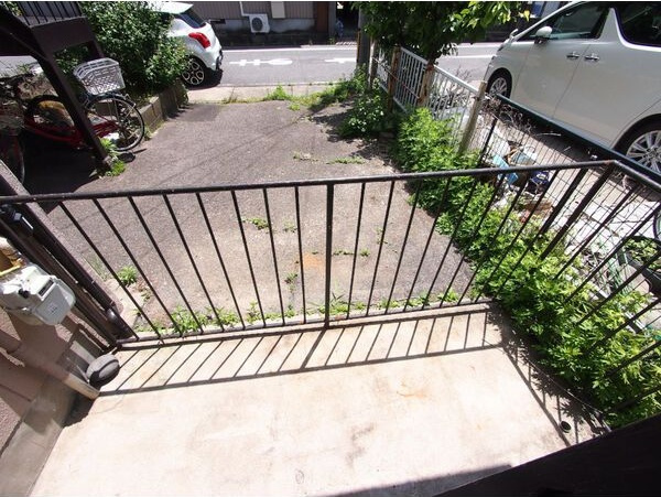 重美荘のバルコニー