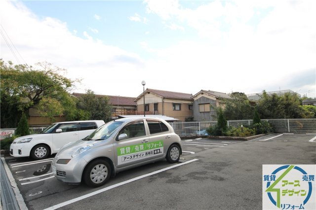 パ・モネの駐車場