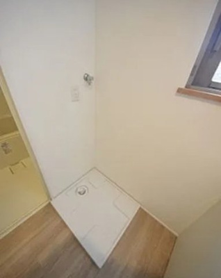 【設備】 | Maple　Garden中野富士見町 | 室内洗濯機置き場。