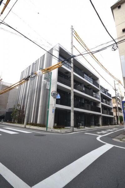 メイクスデザイン池袋パークサイドの外観