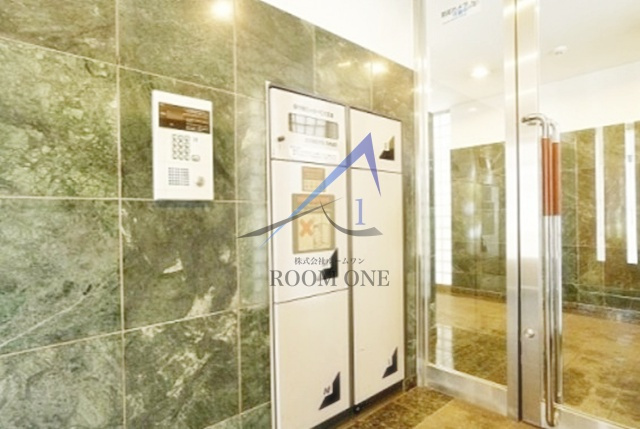 ラ・ポームのエントランス|エントランスです。