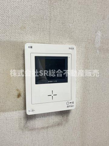 下六万寺町3丁目中古戸建の防犯設備|モニター付きインターホンがあり女性やお子様にも安心です！