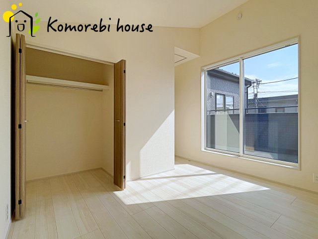 桶川市下日出谷　新築一戸建て　ブルーミングガーデン　01の洋室|10/30　撮影済み