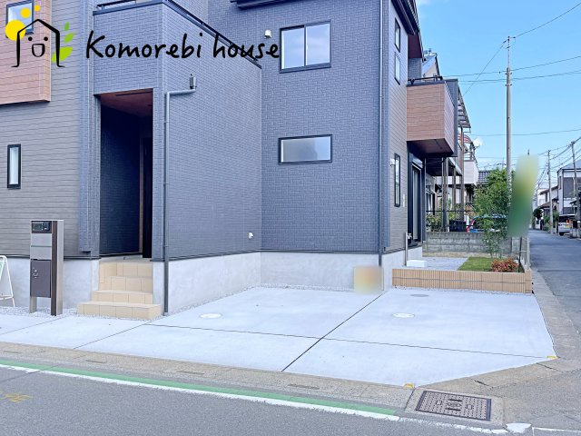 桶川市下日出谷　新築一戸建て　ブルーミングガーデン　01の駐車場|10/30　撮影済み