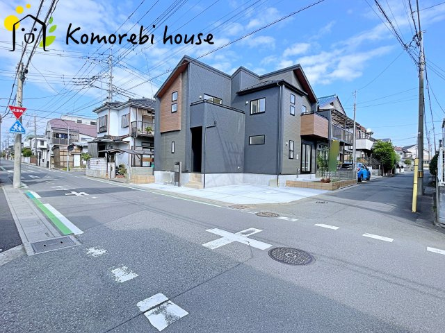 桶川市下日出谷　新築一戸建て　ブルーミングガーデン　01の前面道路含む現地写真|10/30　撮影済み