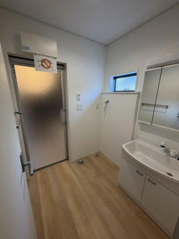 松本市南原　2号棟の収納