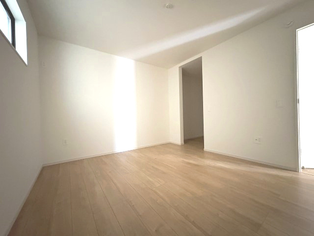 【寝室】 | 福岡市西区小戸3丁目4期　2号棟（全3棟）【仲介手数料無料・0円】 | 施工例。施工例は完成時と異なる場合があります。