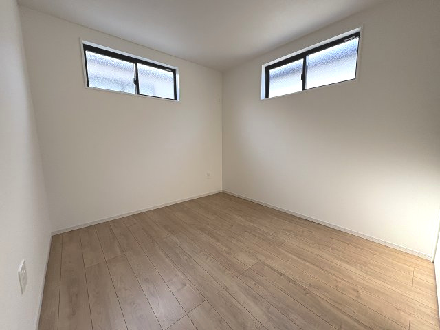 【子供部屋】 | 福岡市西区小戸3丁目4期　2号棟（全3棟）【仲介手数料無料・0円】 | 施工例。施工例は完成時と異なる場合があります。