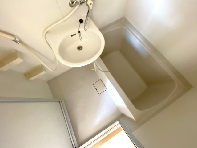 地奨第三マンションの浴室