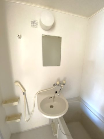 地奨第三マンションの洗面所