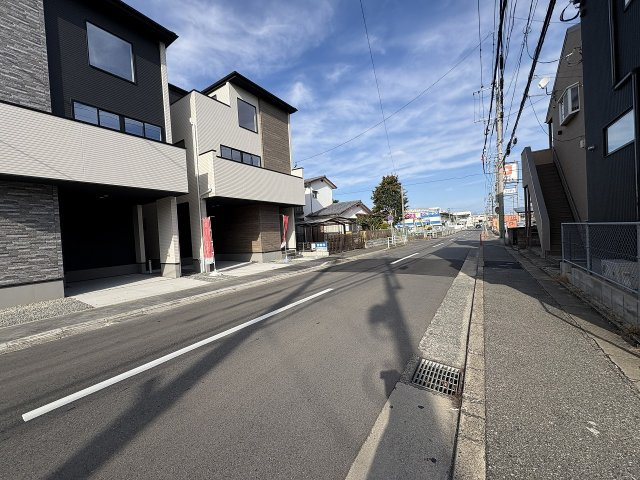 【その他】 | 福岡市西区小戸3丁目4期　3号棟（全3棟）【仲介手数料無料・0円】 | 現地写真。前面道路です。