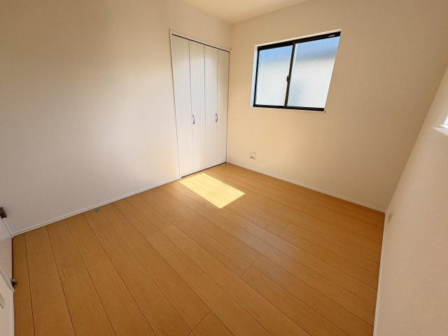 神戸市垂水区南多聞台３丁目新築戸建Ｃ号棟の洋室