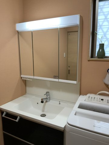 和歌山市楠見中・中古戸建・54445の洗面所