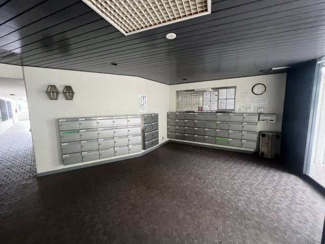 枚方ロイヤルマンションのエントランス|■エントランス共用部です♪♪