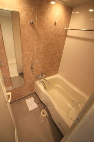 S-RESIDENCE福島Luxeの浴室