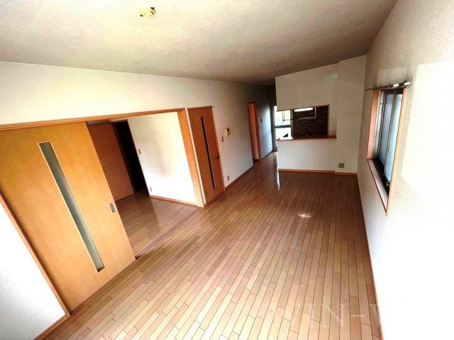 ウィズダムハウス Ⅲの居間・リビング|イメージ（同建物内別部屋の写真です）