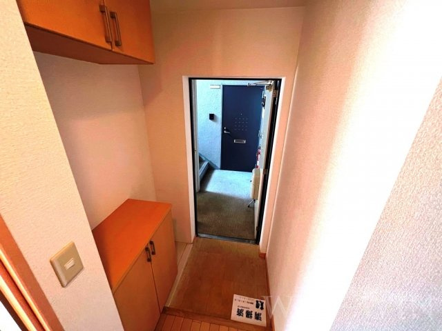 ウィズダムハウス Ⅲの玄関|イメージ（同建物内別部屋の写真です）