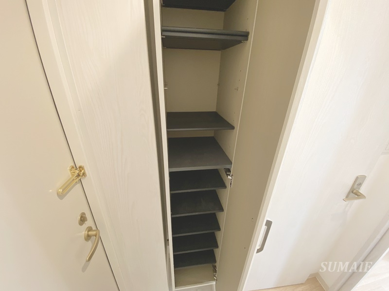 ヴィラージュの収納|シューズボックスです☆