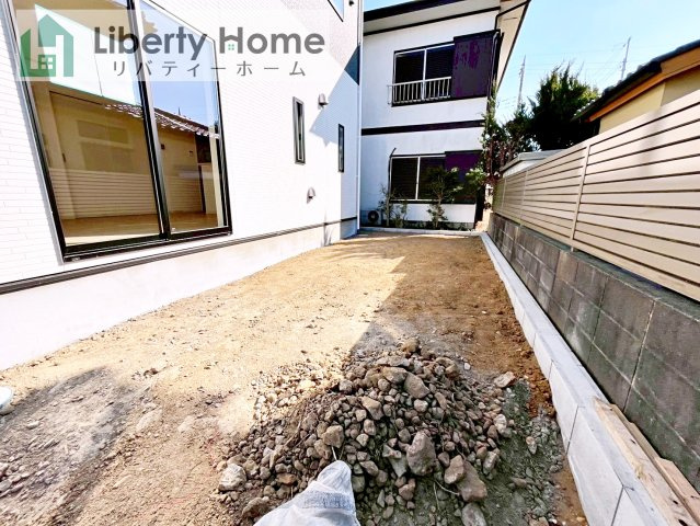 牛久市栄町第4　新築戸建の庭