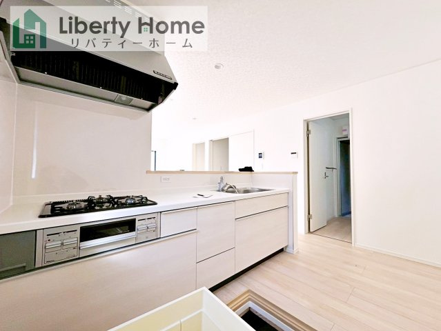 牛久市栄町第4　新築戸建のキッチン