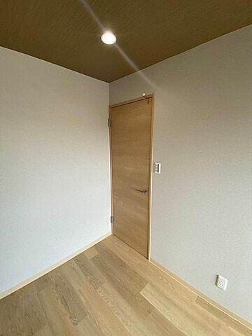 パラスト明大前の寝室