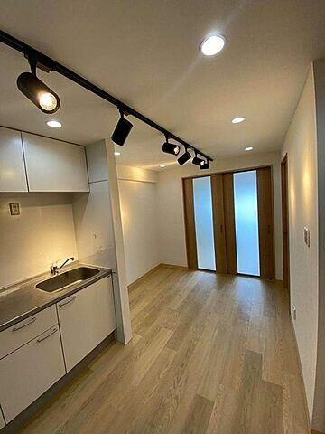 パラスト明大前の内装