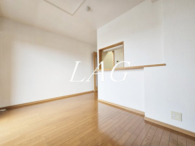 【居間・リビング】 | ゴールドレジデンスⅢ | 洋室のお部屋です。