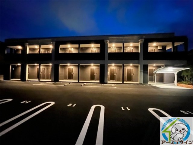 ハウス・グランリオの駐車場|パース写真