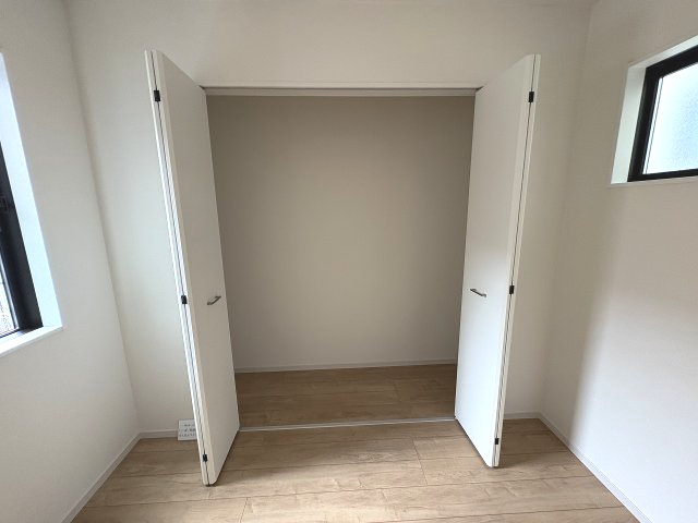 【収納】 | 福岡市南区弥永2丁目3期　1号棟（全2棟）【仲介手数料無料・0円】 | 現地写真。