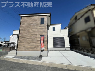 【外観】 | 現地写真。プラス不動産販売なら、現場の全ての棟をまとめてご見学頂けます。