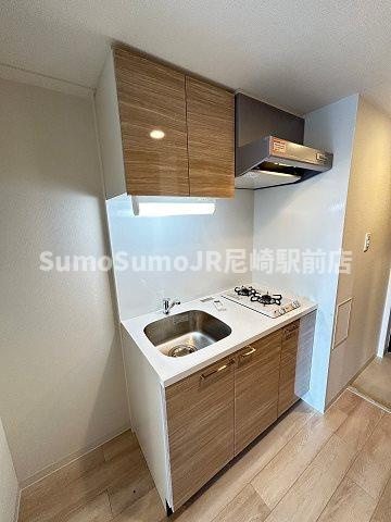 エスリードレジデンス大阪ウエストコートのキッチン|お料理しやすいキッチンです