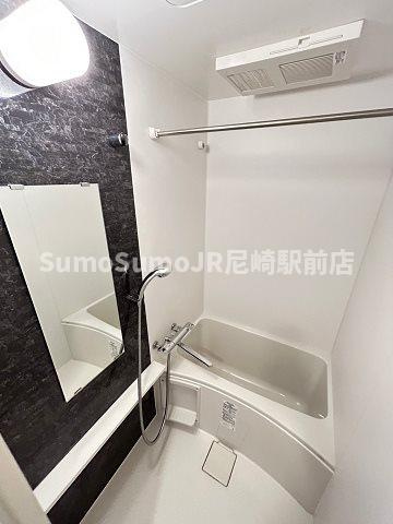 エスリードレジデンス大阪ウエストコートの浴室|コンパクトで使いやすいお風呂です