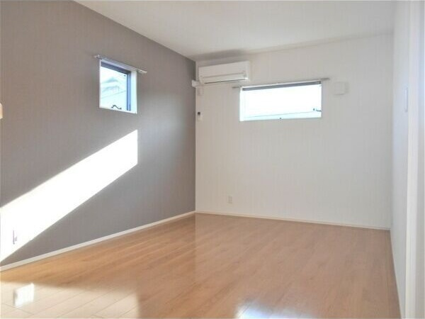 LUXE.STYLE辻町EASTの内装