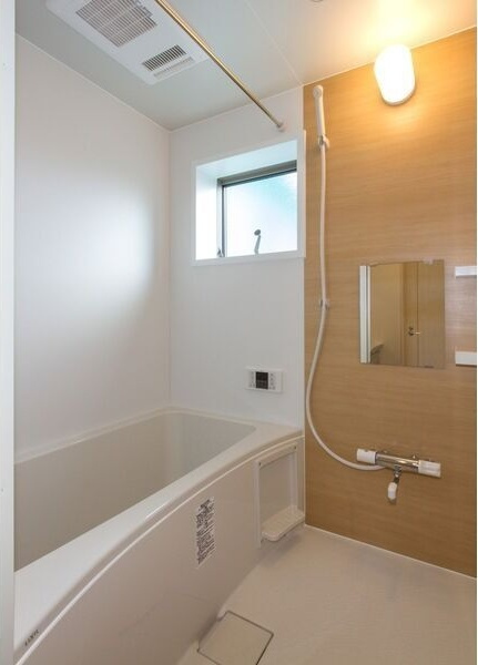 LUXE.STYLE辻町EASTの浴室