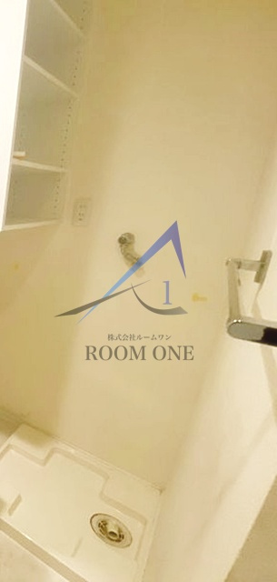 Ｗｅｓｔ４不動前の設備|洗濯機置場です。