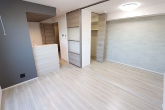 【居間・リビング】 | サントピア新涯Ⅱ | ゆったりとしたリビングです