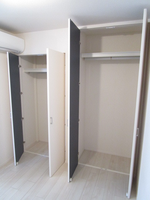 フォレストメゾン曳舟の収納|★クローゼット★