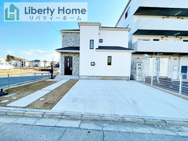 守谷市けやき台1丁目　新築戸建の駐車場