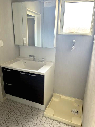 堀之内南1丁目戸建の洗面所