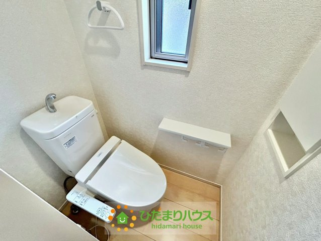 加須市久下３丁目　中古一戸建てのトイレ