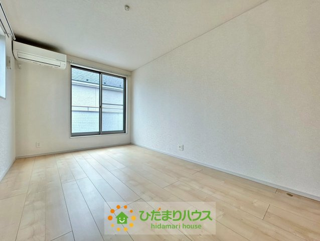 加須市久下３丁目　中古一戸建ての寝室