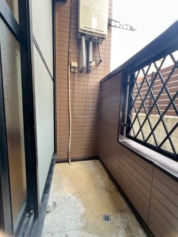 レディバッグ六本松のバルコニー