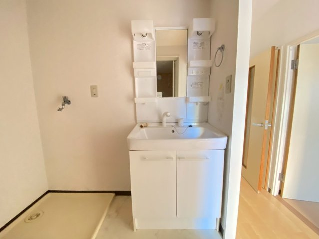 ハイツ与野の洗面所
