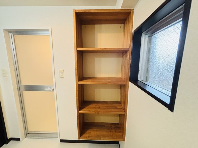 アーバンビュー内間の収納|※反転タイプになります。